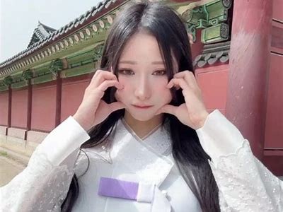 国产兔费五月天视频合集：精彩瞬间免费在线观看
